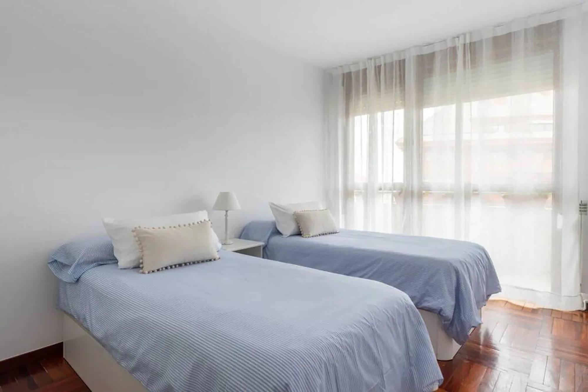 Apartamento En Alto Miranda Con Parking Apartment Santander Exterior photo